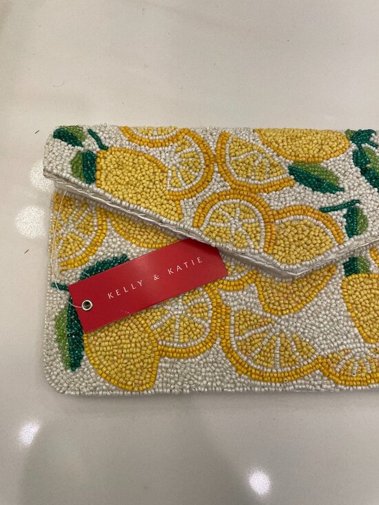 Kelly & Katie Handbags - Kelly & Katie Beaded Clutch